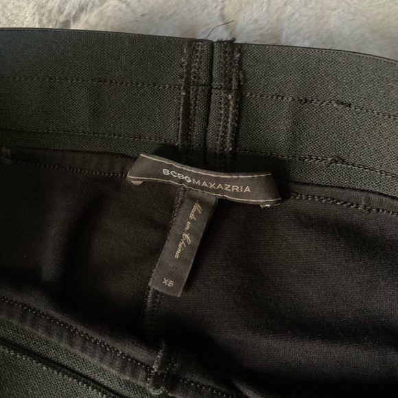 BCBGMAXAZRIA leggings with leather trim size XS - Picture 3 of 5